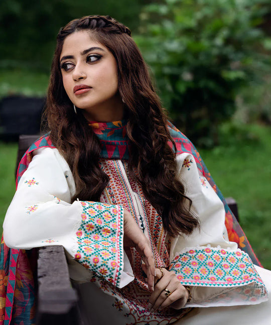 Sapphire - 3 PC Unstitched Lawn Embroidered Shirt with Printed Lawn Dupatta