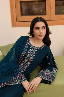 Sapphire - Winter 3PC Dhannak Embroidered Suit