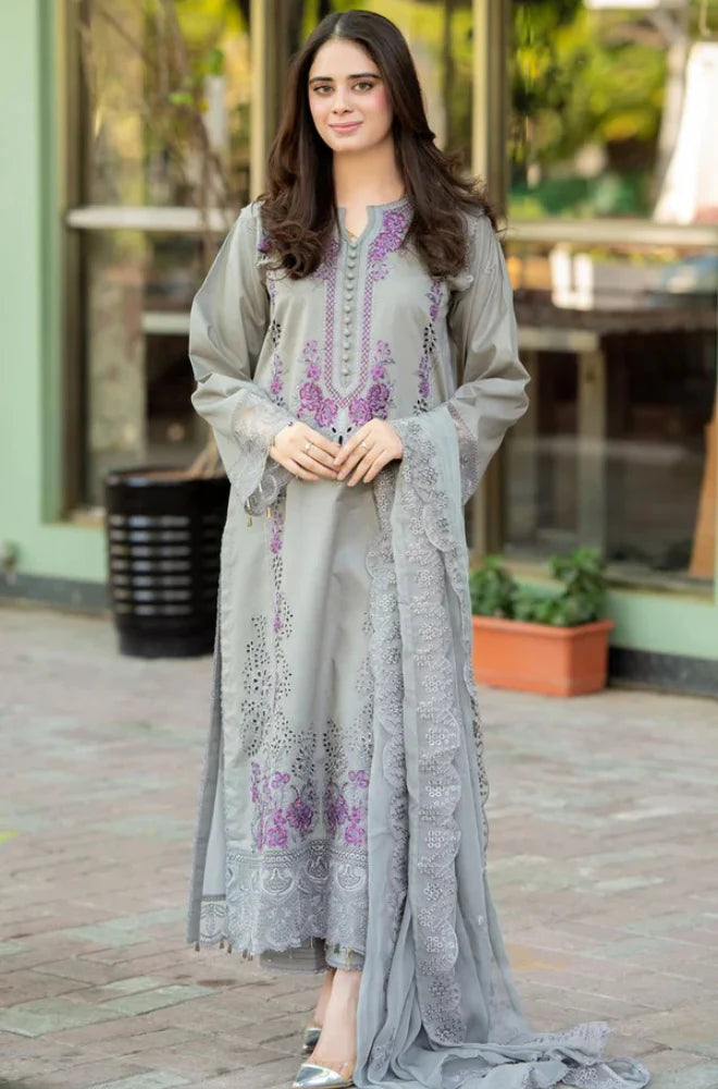 Mushq - Winter 3PC Dhanak ChickenKari Embroidered