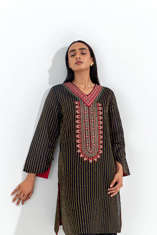 3Pc Embroidered Lawn Shirt With Embroidered Bamber Chiffon Dupatta