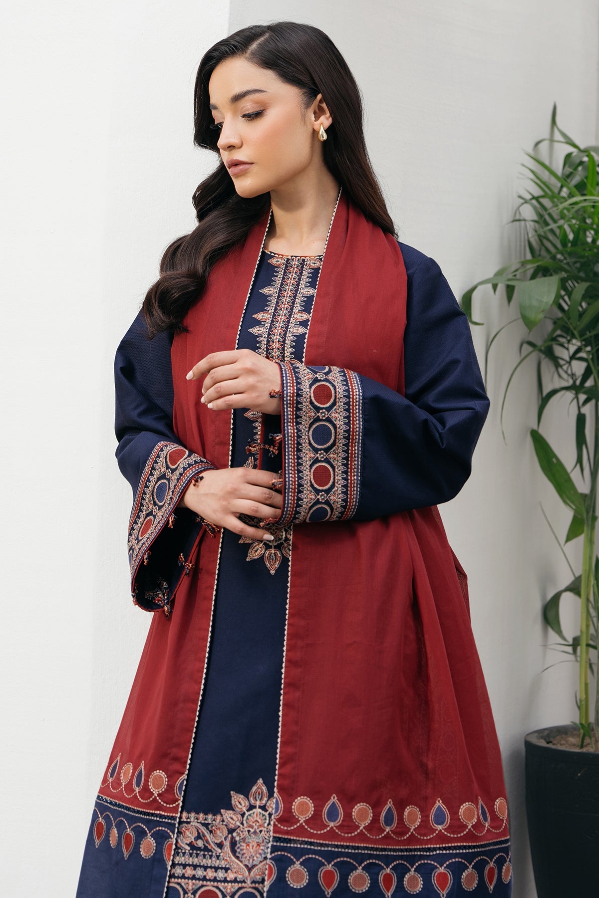 JAZMIN 3PC DHANAK EMBROIDERED SHIRT WITH CORTRAI WOOL PRINTED SHAWL AND TROUSER