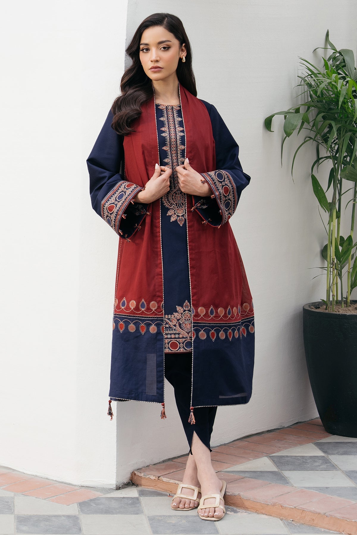 JAZMIN 3PC DHANAK EMBROIDERED SHIRT WITH CORTRAI WOOL PRINTED SHAWL AND TROUSER