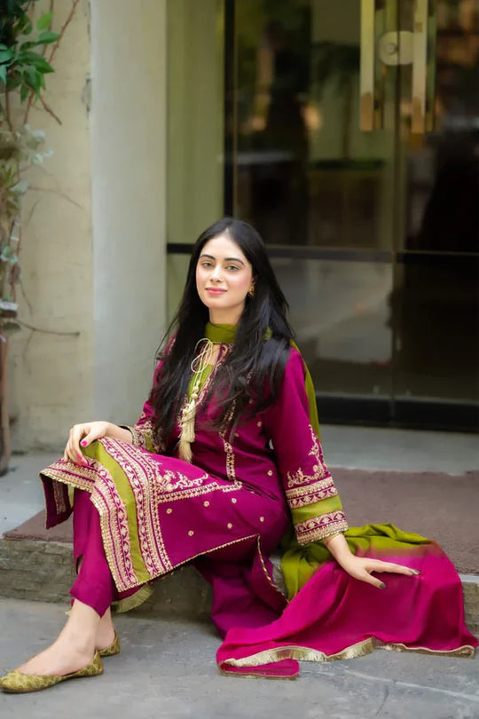 OMAL PINK- 3PC LAWN EMBROIDERED Suite With Bamber Dupatta