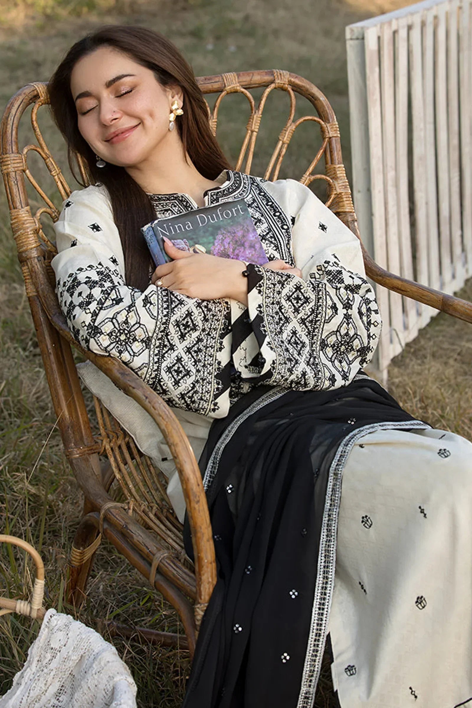 QALAMKAR - 3PC DHANAK EMBROIDERED SHIRT WITH DHANAK EMBROIDERED DUPATTA AND TROUSER