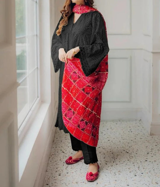 Maria.B -3Pc Chikenkari Embroidered With Printed Lawn Dupatta