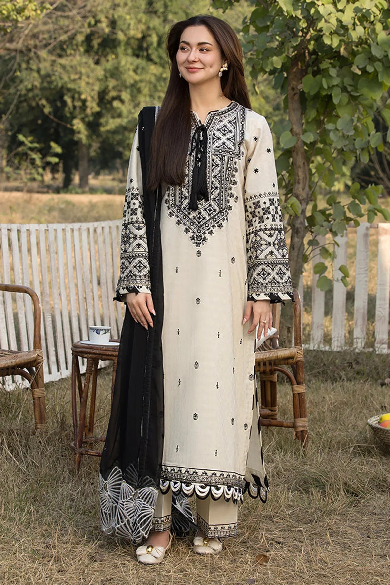 QALAMKAR - 3PC DHANAK EMBROIDERED SHIRT WITH DHANAK EMBROIDERED DUPATTA AND TROUSER