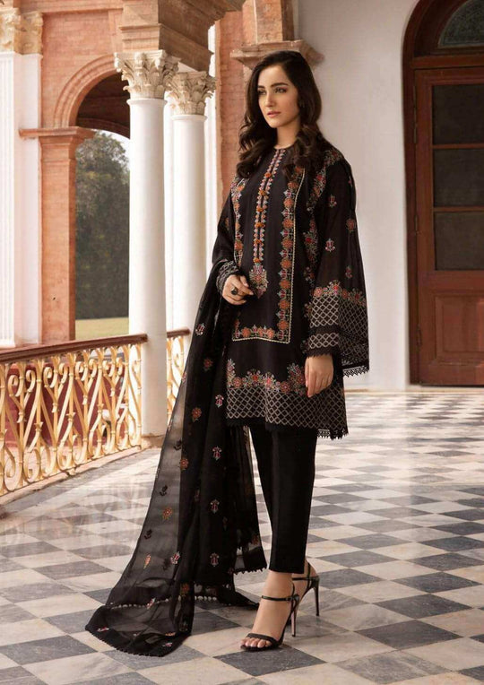 3 Piece Unstitched Heavy Embroidered Lawn Suit With Heavy Embroidered Bamber Chiffon Dupatta